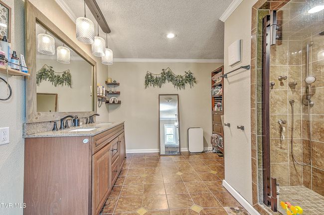 22643 Twin Oaks Rd, House other with 5 bedrooms, 4 bathrooms and null parking in Abingdon VA | Image 32