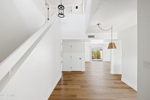 2014 N 51st Way, Phoenix, AZ, 85008-4254 | Card Image