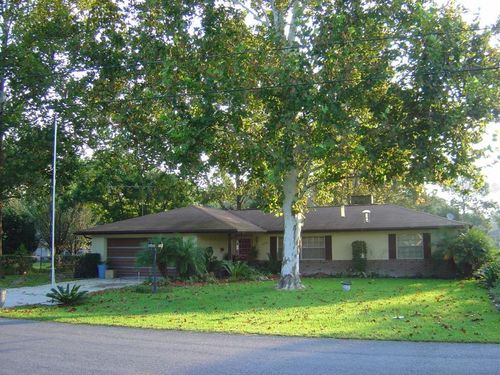 1333 N Fowler Dr, Deltona, FL, 32725-6367 | Card Image