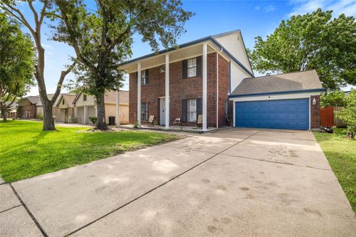 3825 Redbud Dr, La Porte, TX, 77571-4319 | Card Image
