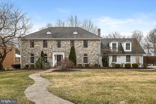 819 Armistead St, WINCHESTER, VA, 22601-6705 | Card Image