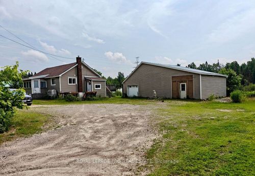 1521 4 Mile Lake Rd, North Bay, ON, P1B8G2 | Card Image