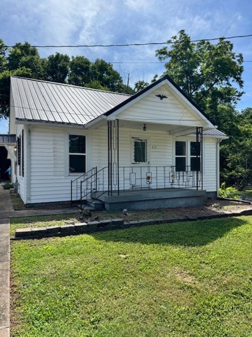 715 N High St, Winchester, TN, 37398-1025 | Card Image