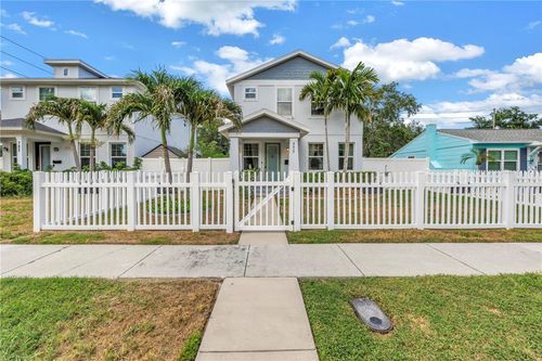 777 52nd Avenue N, ST PETERSBURG, FL, 33703 | Card Image