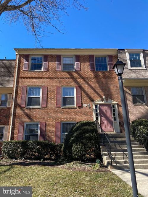 apt-301-6008 Westchester Park Dr, COLLEGE PARK, MD, 20740-2855 | Card Image