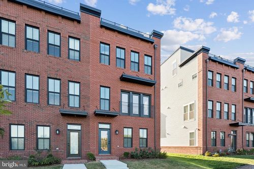 23162 Horseshoe Trail Sq, ASHBURN, VA, 20148-3213 | Card Image