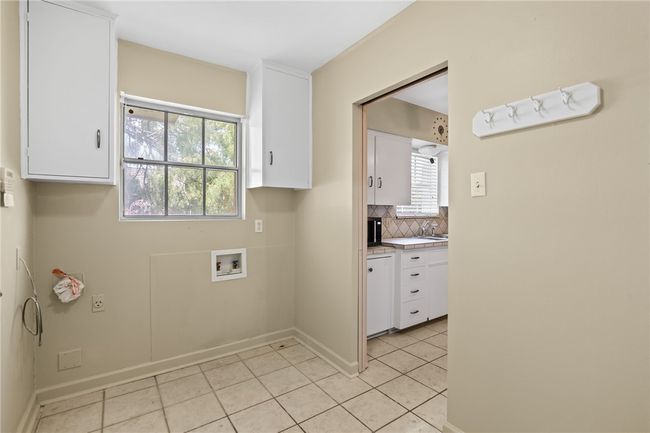 3401 Floyd St, House other with 4 bedrooms, 3 bathrooms and 2 parking in Corpus Christi TX | Image 13