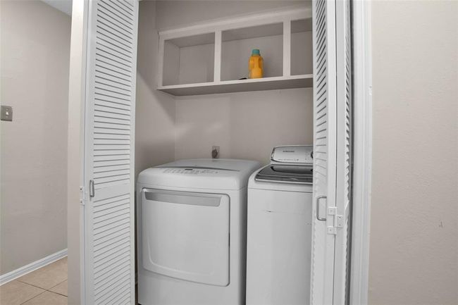 Apt A laundry | Image 12
