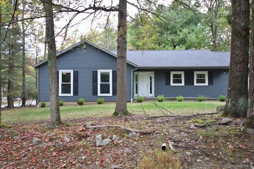 5 Drake Ln, Rock Hill, NY, 12775-8203 | Card Image