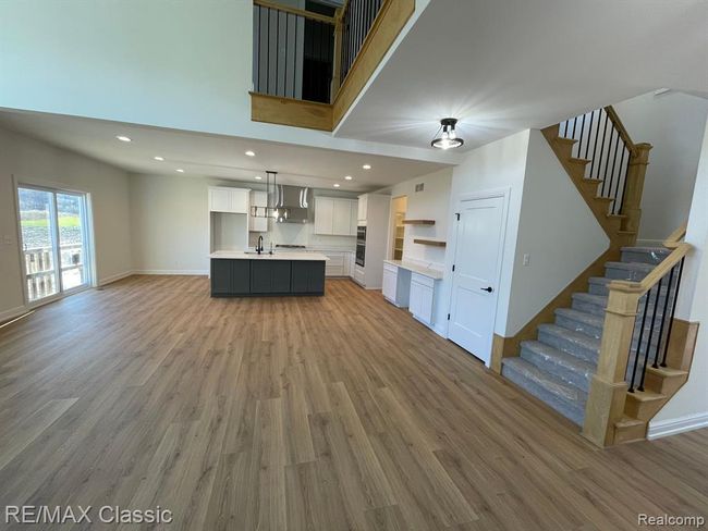 2 story foyer and great room | Image 14