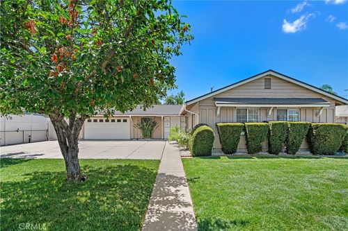 22854 Sherman Way, West Hills, CA, 91307 | Card Image