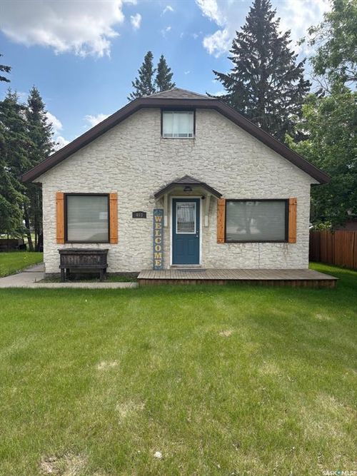 403 1st Street S, Turtleford, SK, S0M2Y0 | Card Image