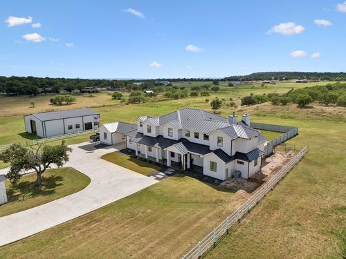 424 Tokim Dr, Marble Falls, TX, 78654-3832 | Card Image