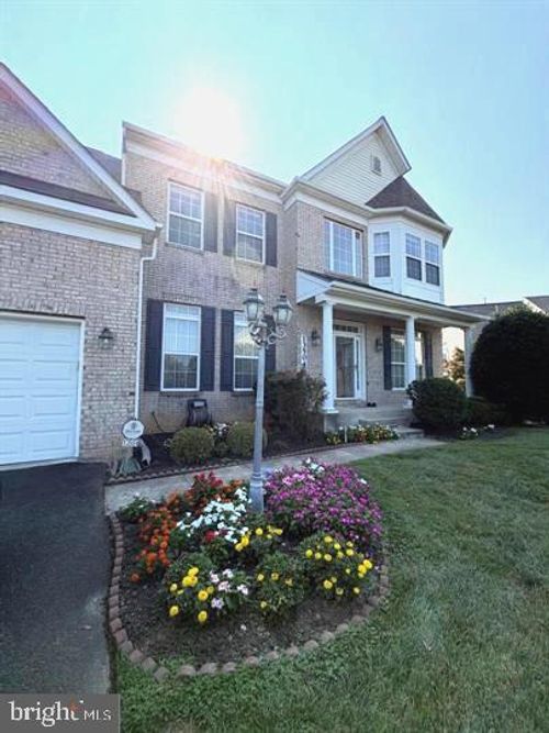 13504 Gum Spring Dr, ROCKVILLE, MD, 20850-3581 | Card Image