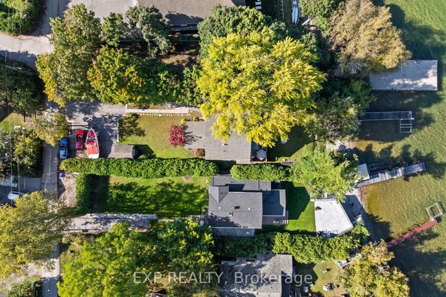 21 Pinery Lane, House other with 3 bedrooms, 2 bathrooms and 12 parking in Jacksons Point ON | Image 36