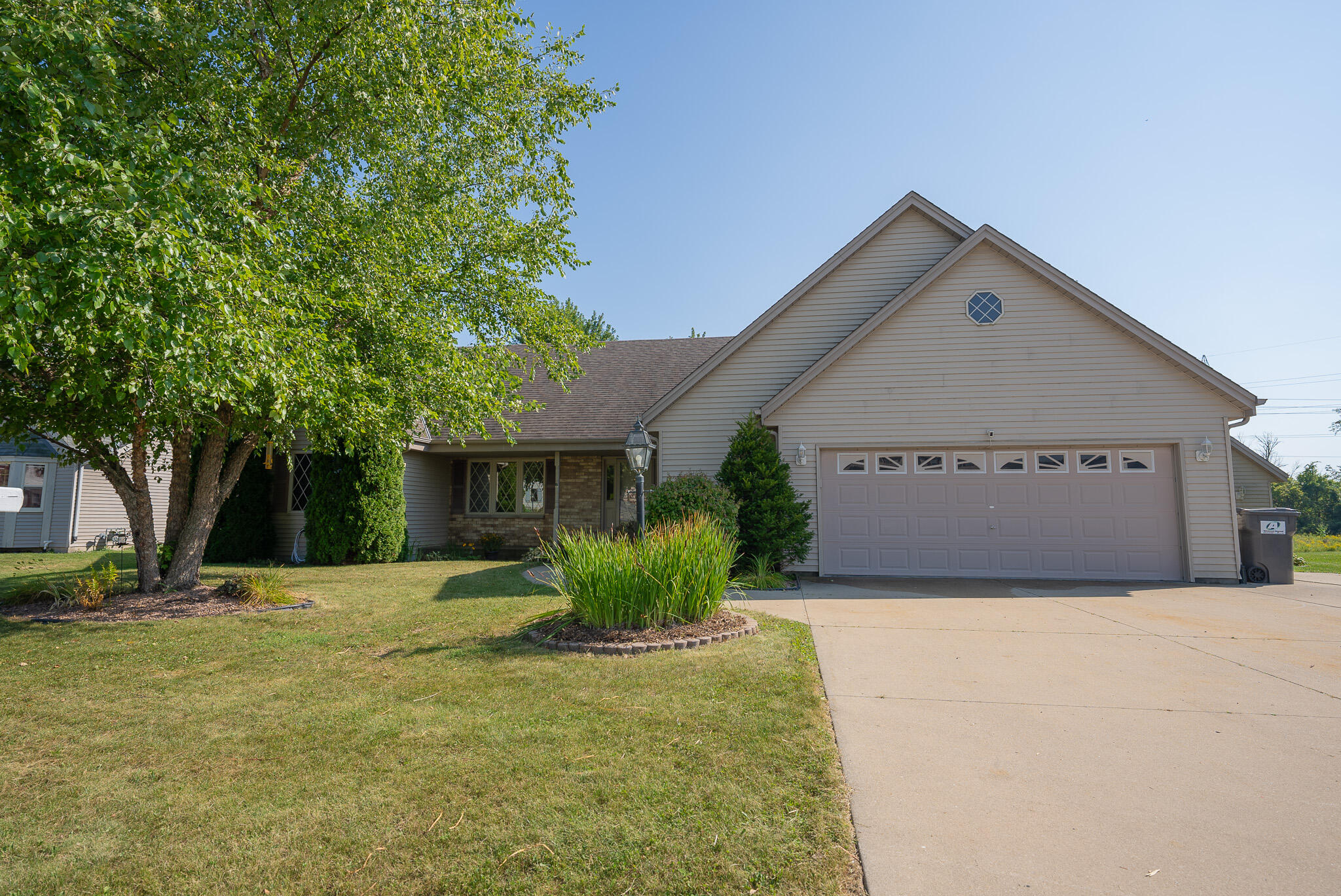 Parkside Dr, Oak Creek, WI 53154