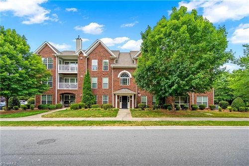 unit-103-130 Shallowford Reserve Dr, Lewisville, NC, 27023-3025 | Card Image