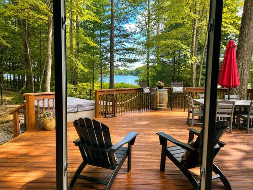 11575 Fredmar Dr, Interlochen, MI, 49643-9101 | Card Image