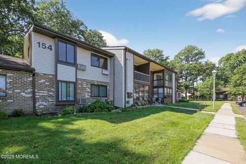 g-154 Cross Slope Ct, Manalapan, NJ, 07726-5411 | Card Image