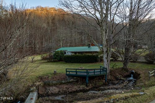 129 Duck Branch Road, Roan Mountain, TN, 37687 | Card Image