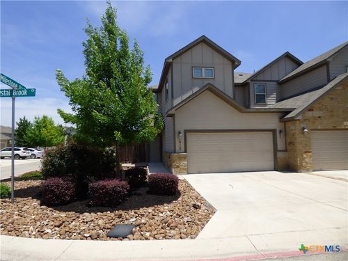 918 Crystal Brook Cv, New Braunfels, TX, 78130-5185 | Card Image