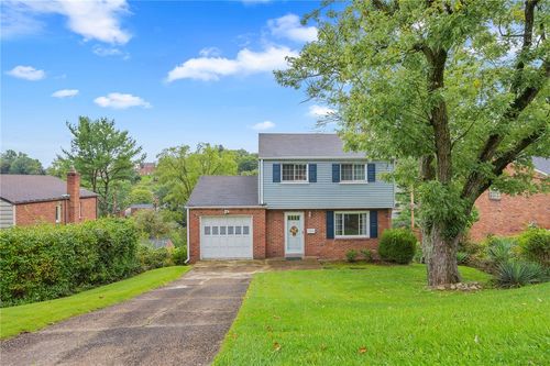 114 Senate Dr, Pleasant Hills, PA, 15236-4416 | Card Image
