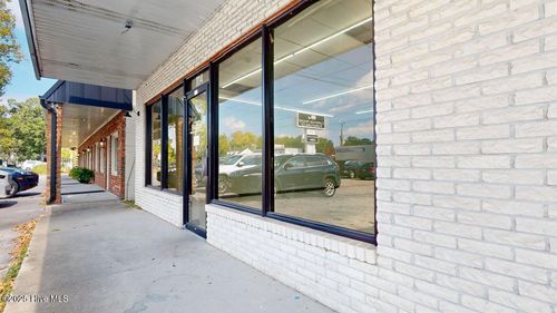 1114 Gum Branch Rd, Jacksonville, NC, 28540-5743 | Card Image