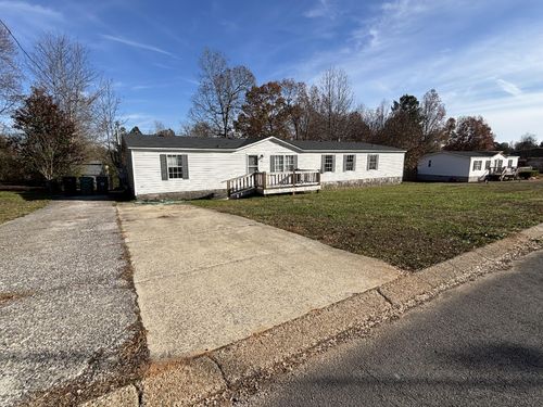 352 Saddle Horse Cir, Tunnel Hill, GA, 30755-7456 | Card Image