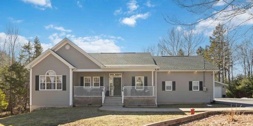 19 Hartland Dr, Grand Lake, NS, B2T1B5 | Card Image