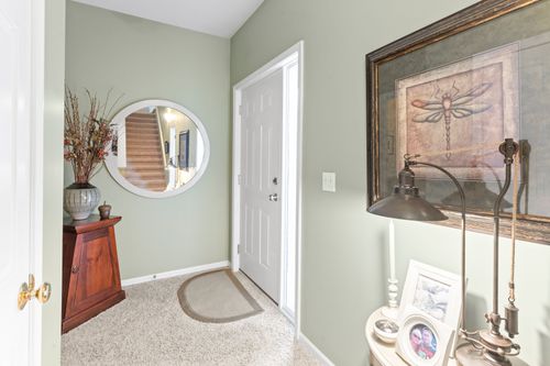3516 Grove Ln, Auburn Hills, MI, 48326-3982 | Card Image