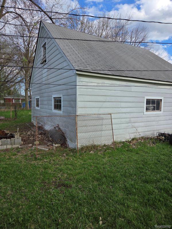 Residential in Warren 4