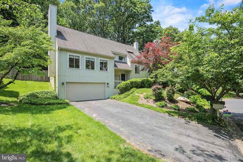11212 Angus Pl, Potomac, MD, 20854-3248 | Card Image