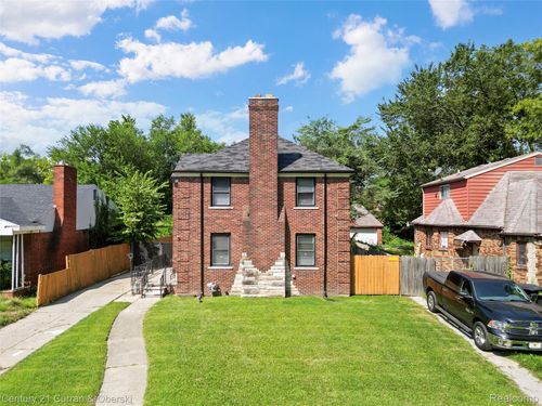 15515 Forrer St, Detroit, MI, 48227-2371 | Card Image