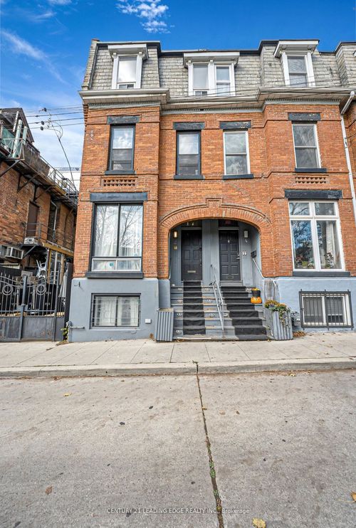 2 Monteith St, Toronto, ON, M4Y1K7 | Card Image