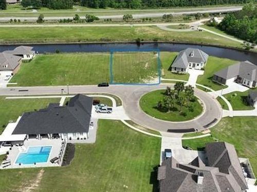 21416 Yellow Fin Dr, Springfield, LA, 70462-8252 | Card Image