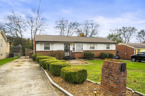 723 Vanderhorst Dr, Nashville, TN, 37207-3635 | Card Image