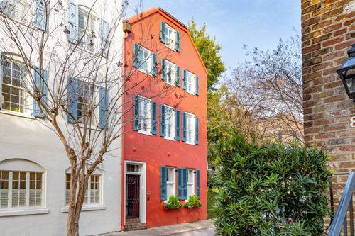 32 Tradd St, Charleston, SC, 29401-2556 | Card Image