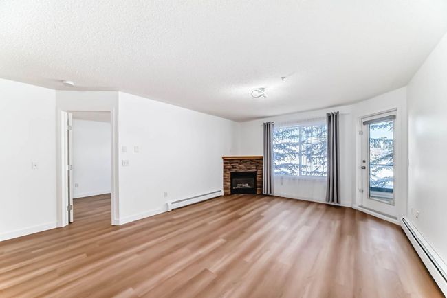 212 - 345 Rocky Vista Pk Nw, Condo with 2 bedrooms, 2 bathrooms and 1 parking in Calgary AB | Image 12