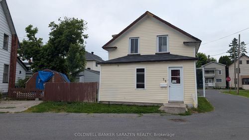 22 Race St, Cornwall, ON, K6H1G4 | Card Image