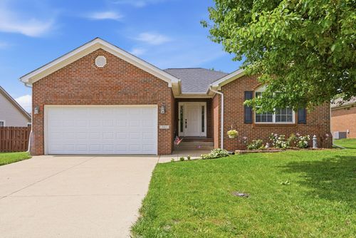 301 Harlan Dr, Nicholasville, KY, 40356-2977 | Card Image