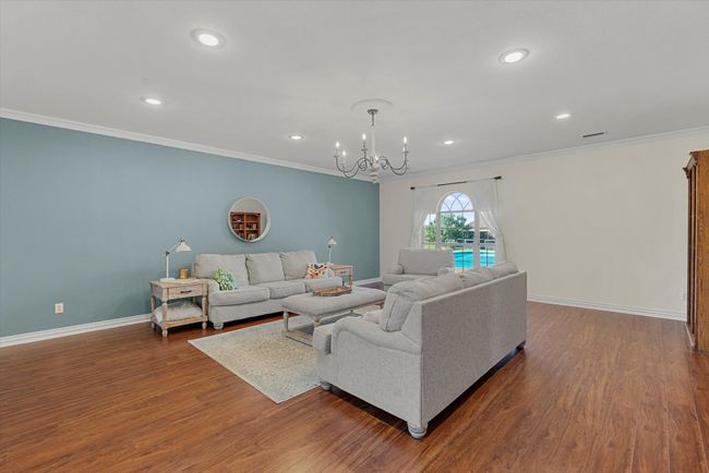 1072 W Secretariat Dr, House other with 4 bedrooms, 5 bathrooms and null parking in Terrell TX | Image 8