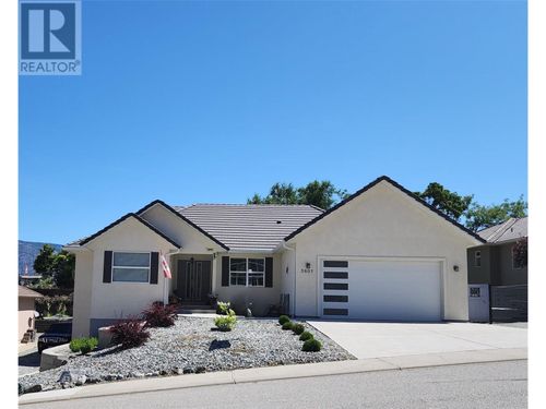 3807 Fairwinds Dr, Osoyoos, BC, V0H1V4 | Card Image