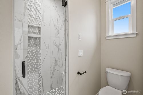 2227 124th St Se, Everett, WA, 98208-6623 | Card Image
