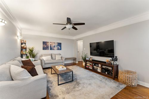 6-472 Gramatan Ave, Mount Vernon, NY, 10552-2959 | Card Image