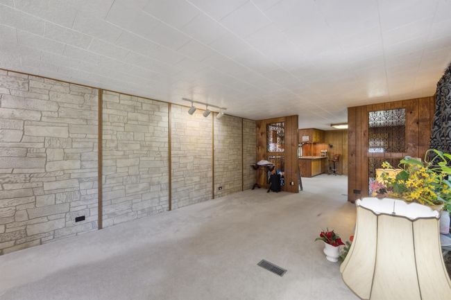 423 N Saint Marys St, House other with 5 bedrooms, 3 bathrooms and null parking in Caldwell KS | Image 4