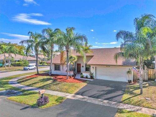 9300 32nd Mnr, Sunrise, FL, 33351-7111 | Card Image