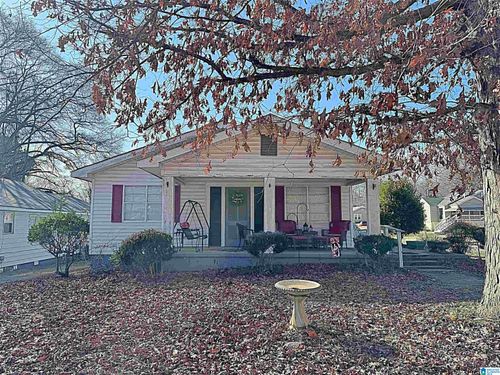 401 Sunrise Blvd, HUEYTOWN, AL, 35023-2733 | Card Image