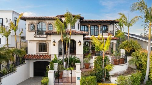 445 Isabella Ter, Corona Del Mar, CA, 92625-2610 | Card Image