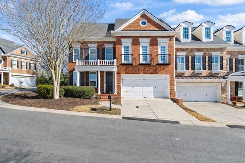 3010 Village Green Cir, Roswell, GA, 30075-7687 | Card Image