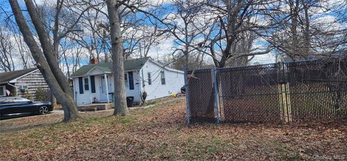 45 Hackensack Rd, Mastic Beach, NY, 11951-4314 | Card Image